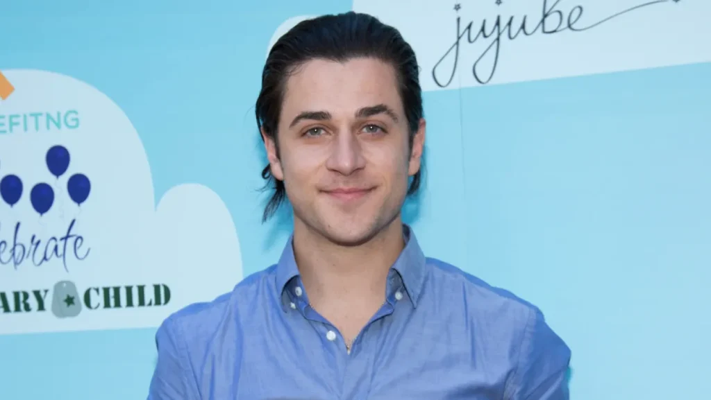 David Henrie Info