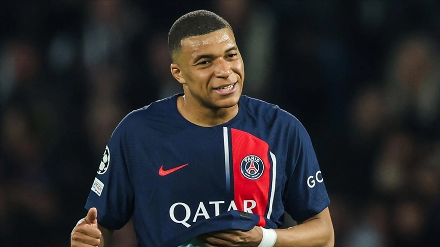 Wie alt ist Kylian Mbappé