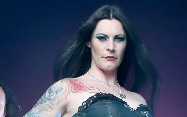 Floor Jansen Schwangerschaft und Veränderungen