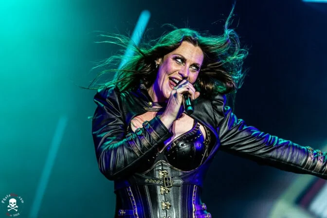 Floor Jansen Körpergröße Info