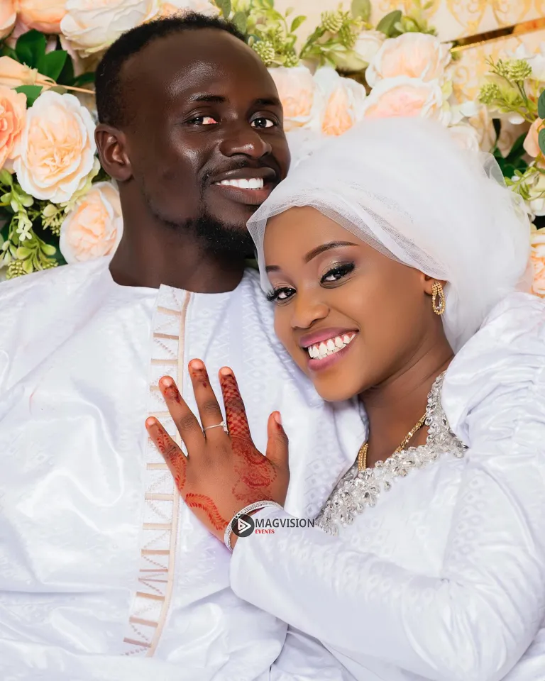 sadio mane frau Tägliche Routine