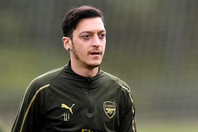 mesut özil Persönliche Informationen